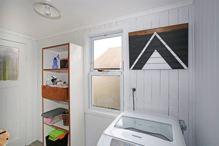 Photo of property in 1 Childs Avenue, Pukekohe, 2120