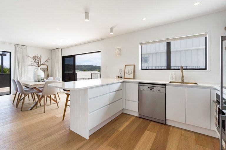 Photo of property in 10c Long Street, Raglan, 3225