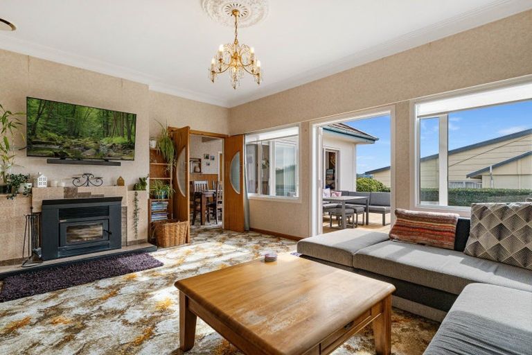 Photo of property in 55 Queen Street, Te Puke, 3119