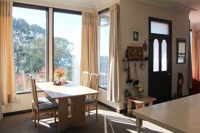 Photo of property in 61 Tyne Street, South Hill, Oamaru, 9400