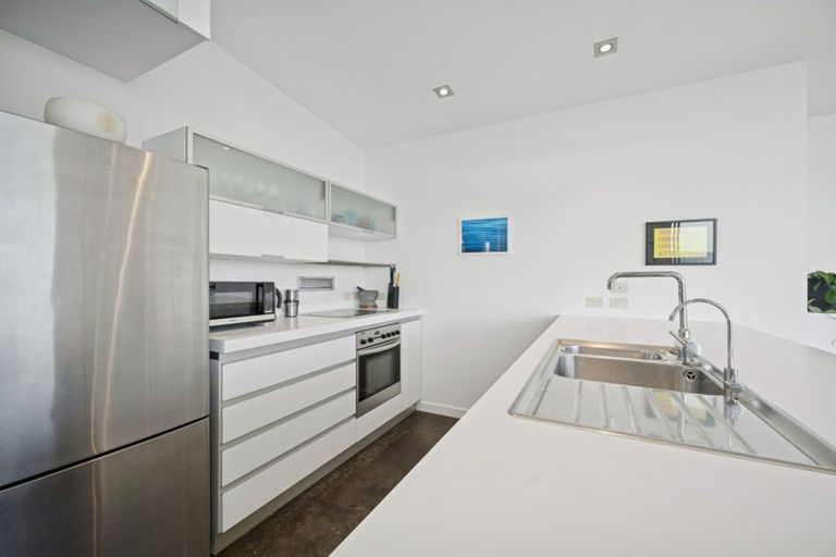 Photo of property in 14 Beachview Grove, Peka Peka, Waikanae, 5391