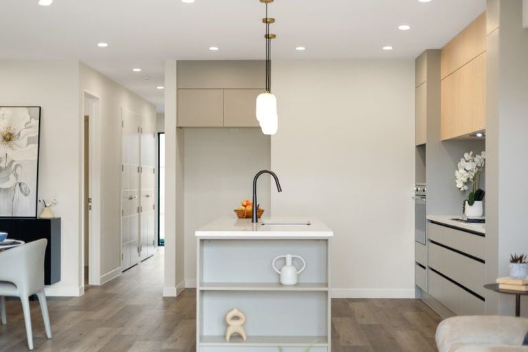 Photo of property in 128 Vintry Drive, Kumeu, 0810