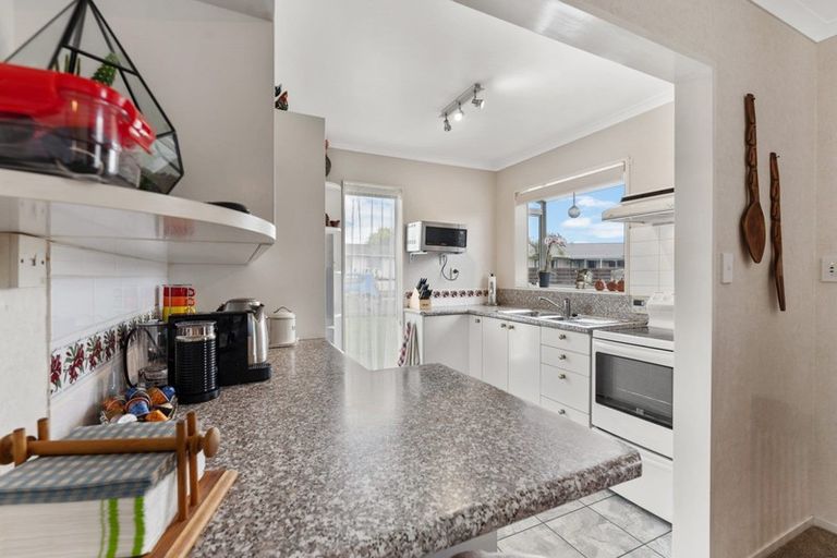 Photo of property in 3 Rimu Street, Levin, 5510