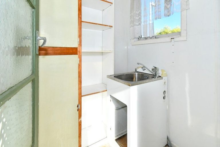 Photo of property in 46 Imrie Avenue, Mangere, Auckland, 2022