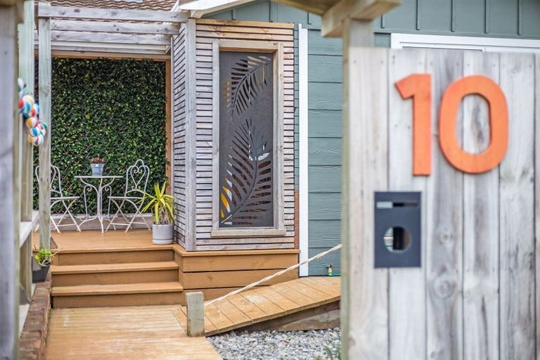 Photo of property in 10 Trispen Place, Camborne, Porirua, 5026