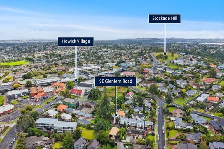 Photo of property in 9e Glenfern Road, Mellons Bay, Auckland, 2014