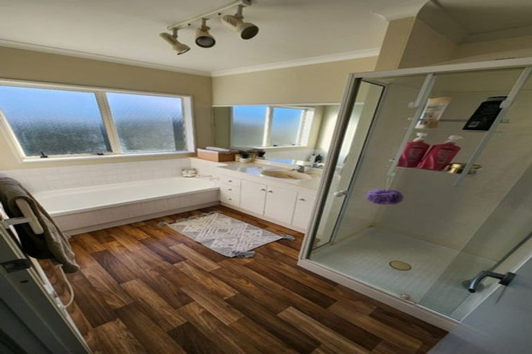 Photo of property in 43 Jasmine Place, Mount Maunganui, 3116