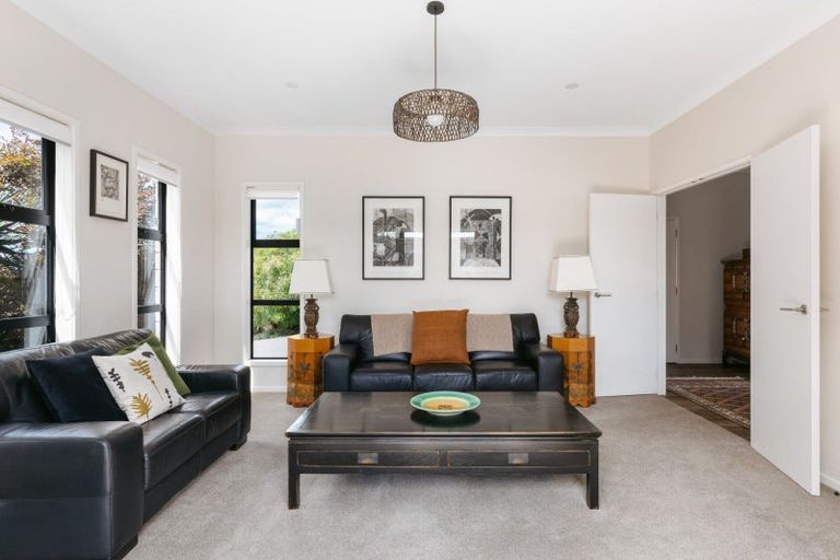 Photo of property in 44 Hiria Crescent, Papamoa Beach, Papamoa, 3118