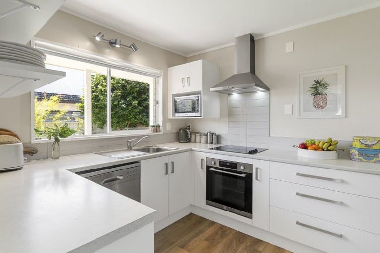 Photo of property in 98a Maxwells Road, Otumoetai, Tauranga, 3110