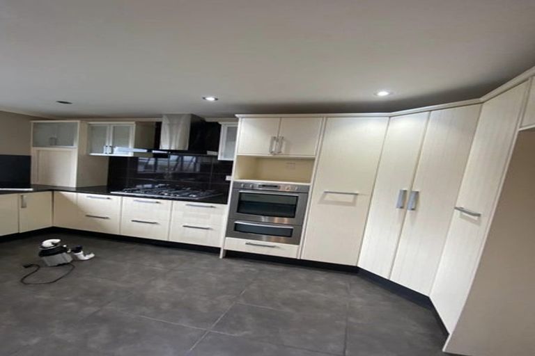 Photo of property in 8 Lyell Court, Clover Park, Auckland, 2019