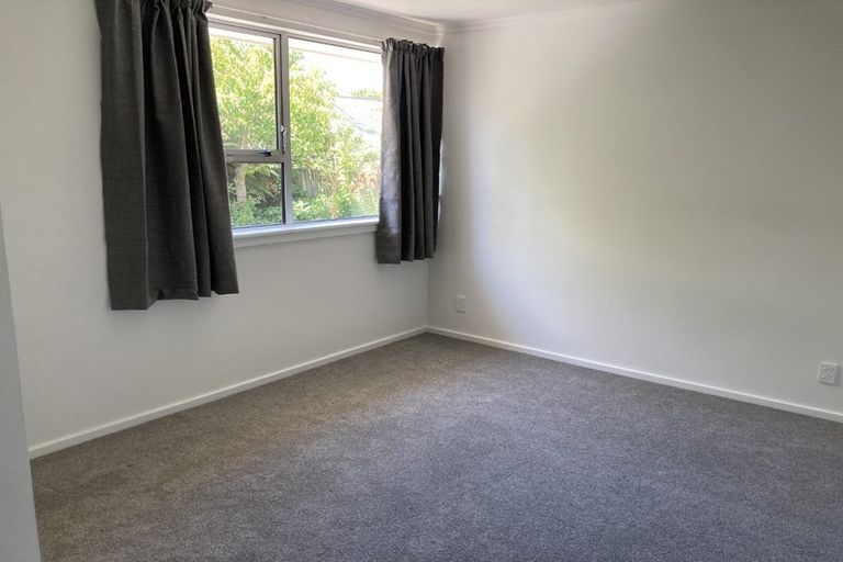 Photo of property in 4a Armstrong Avenue, Saint Martins, Christchurch, 8022