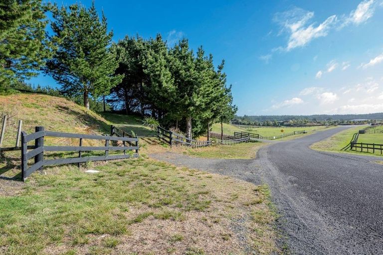 Photo of property in 8 Quail Way, Waitarere, Levin, 5510