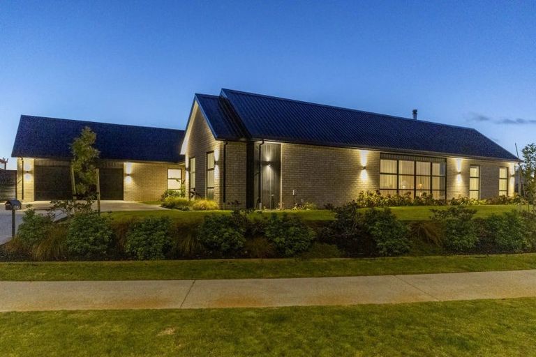 Photo of property in 107 Harakeke Drive, Wharewaka, Taupo, 3330