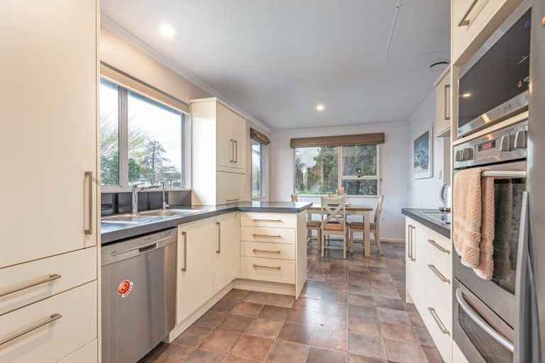 Photo of property in 3 Cascade Crescent, Westbrook, Palmerston North, 4412