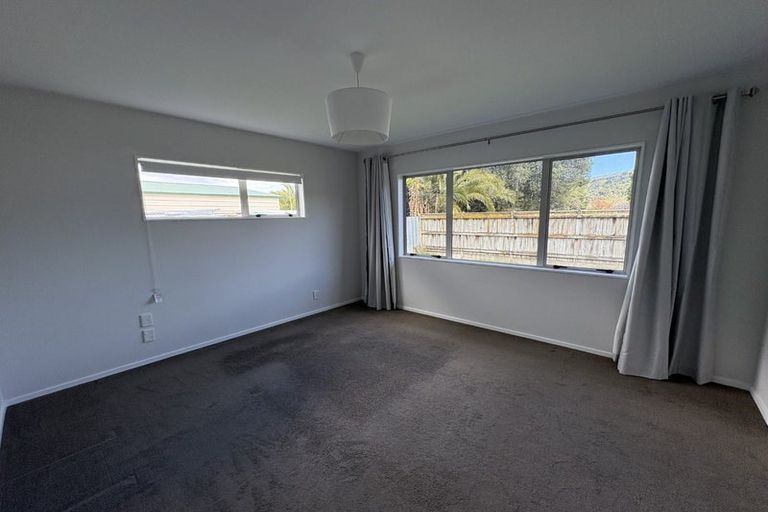 Photo of property in 61a Shakespeare Avenue, Trentham, Upper Hutt, 5018