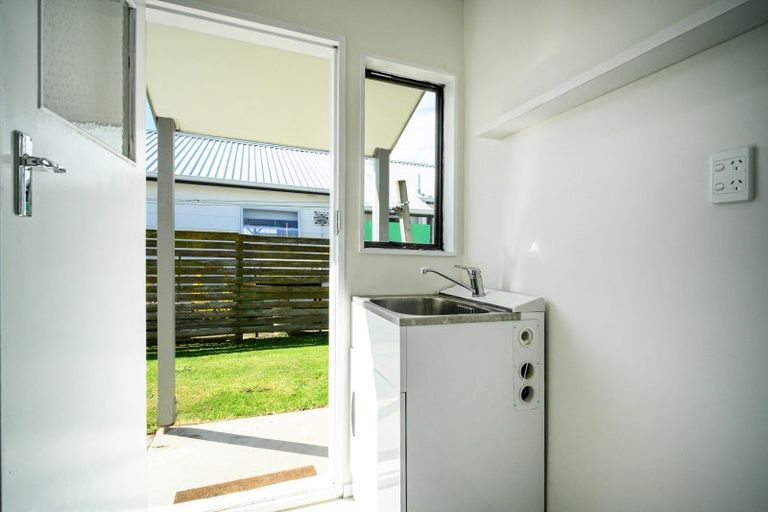 Photo of property in 6b Kilkee Terrace, Flaxmere, Hastings, 4120