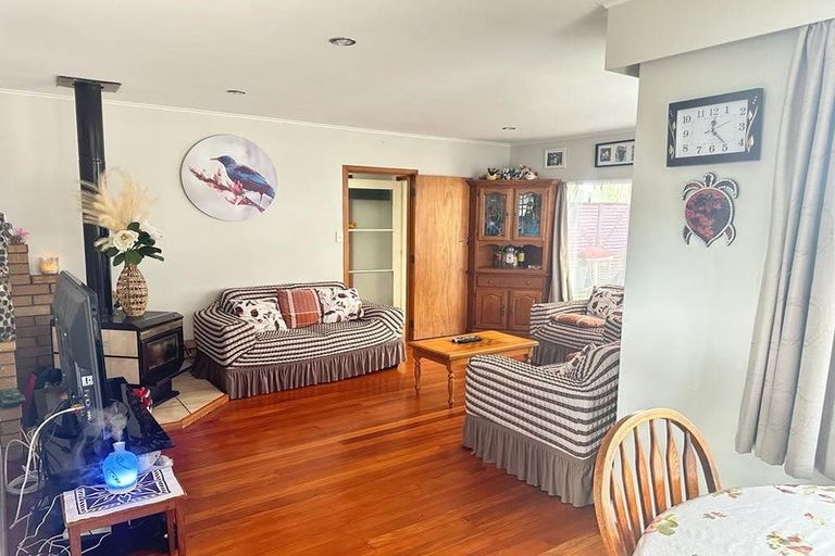 Photo of property in 20 Mack Place, Red Hill, Papakura, 2110