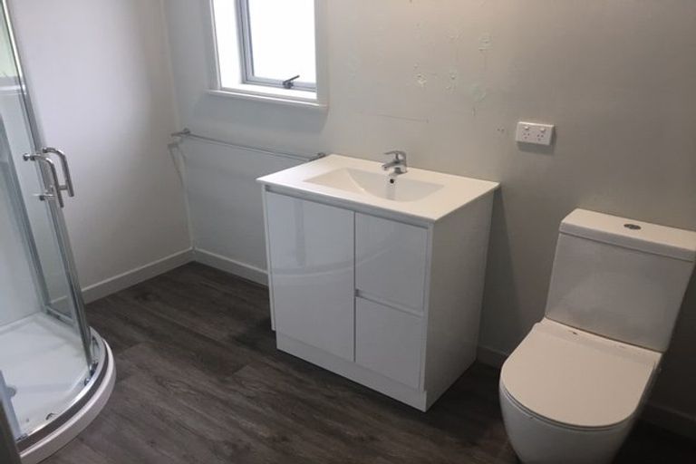 Photo of property in 8 Park Road, Western Heights, Rotorua, 3015