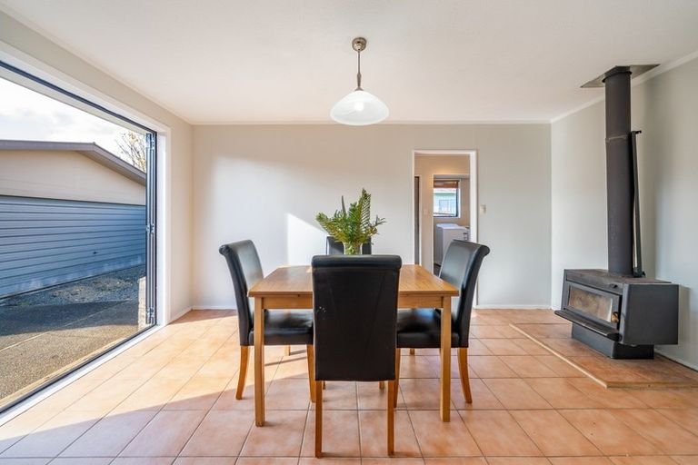 Photo of property in 11 Topaz Street, Birchville, Upper Hutt, 5018