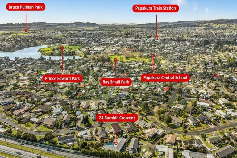 Photo of property in 24 Barnhill Crescent, Pahurehure, Papakura, 2113