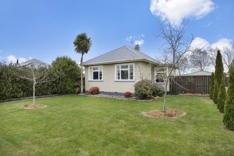 Photo of property in 6 Spring Place, Leeston, 7632
