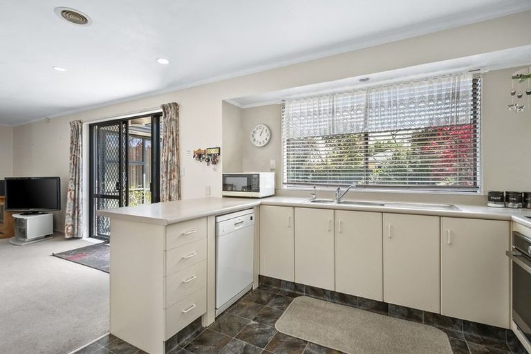 Photo of property in 78 Amberley Avenue, Highbury, Palmerston North, 4412