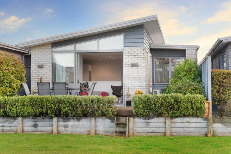 Photo of property in 14 Scoria Close, Pyes Pa, Tauranga, 3112