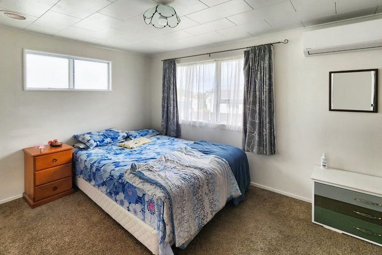 Photo of property in 214 Major Drive, Kelson, Lower Hutt, 5010