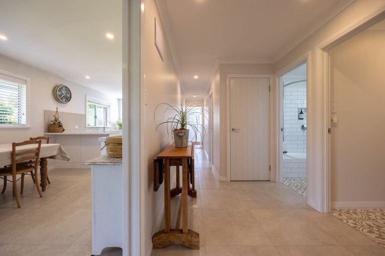 Photo of property in 4 Mercury Place, Wanaka, 9305