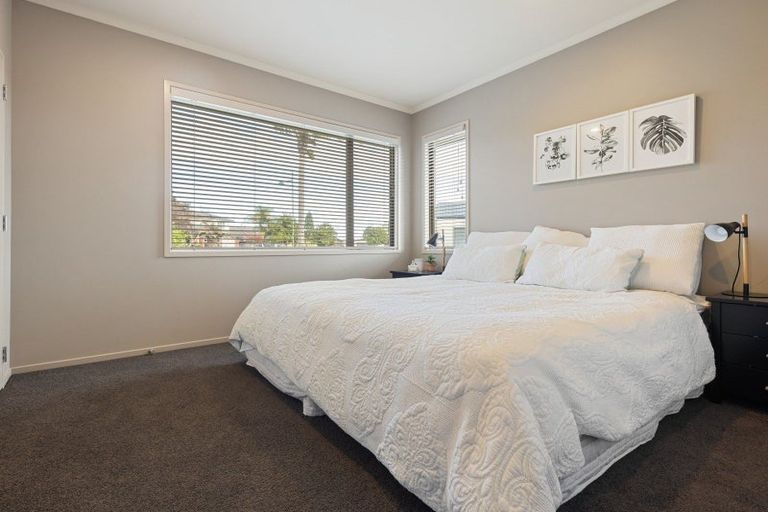 Photo of property in 9 The Esplanade, Huntington, Hamilton, 3210