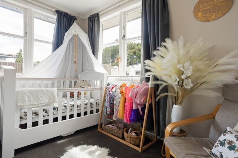 Photo of property in 22 Walsh Street, Forest Lake, Hamilton, 3200