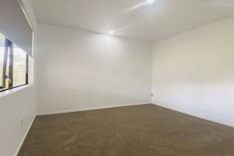 Photo of property in 198 Clovelly Road, Bucklands Beach, Auckland, 2012