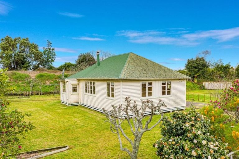 Photo of property in 17 Tawa Street, Edgecumbe, 3120