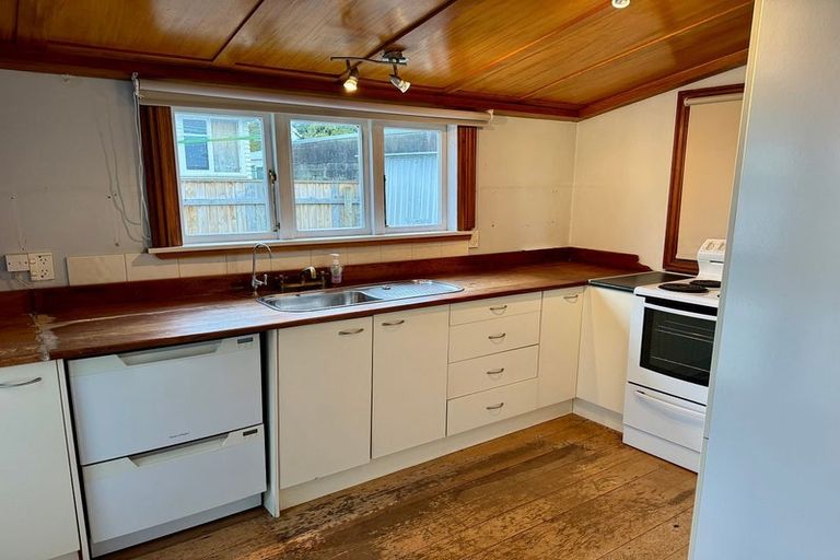 Photo of property in 176 Tiro Tiro Road, Levin, 5510