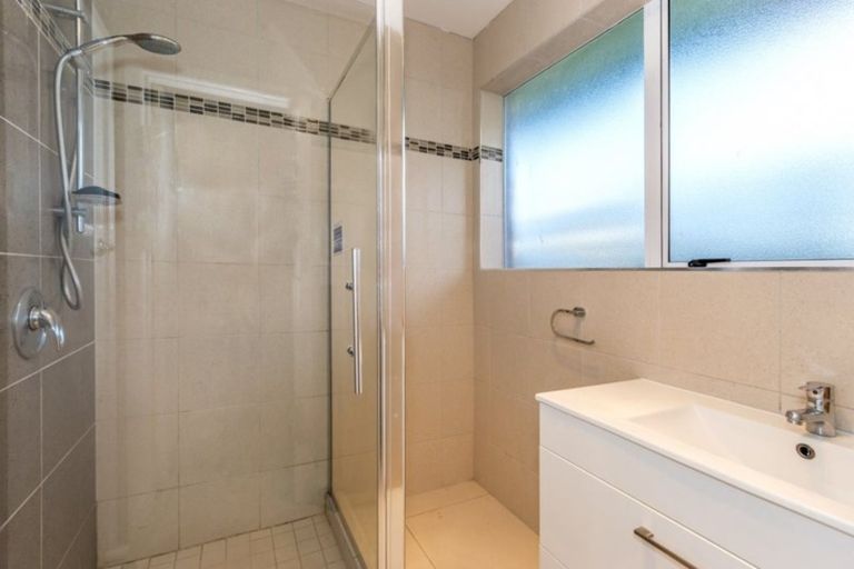 Photo of property in 6 West-watson Avenue, Hillmorton, Christchurch, 8025