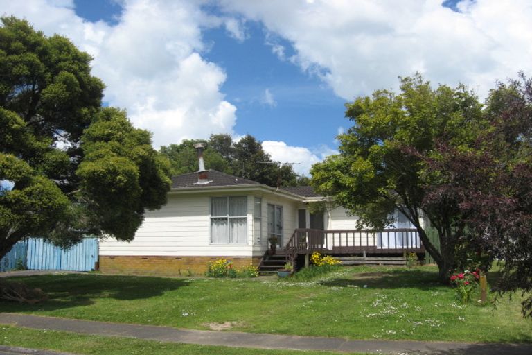 Photo of property in 15 Fellbrook Street, Manurewa, Auckland, 2102
