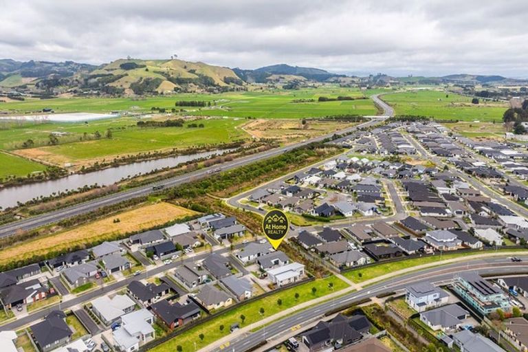 Photo of property in 59 Dunkeld Drive, Papamoa, 3118