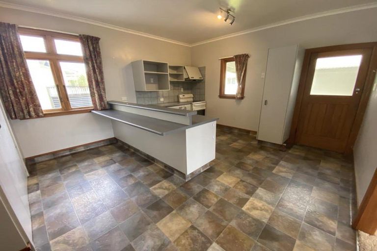 Photo of property in 266 Ferguson Street, West End, Palmerston North, 4410