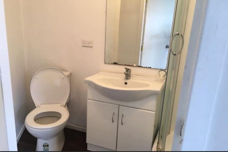 Photo of property in 22a Heath Street, St Andrews, Hamilton, 3200