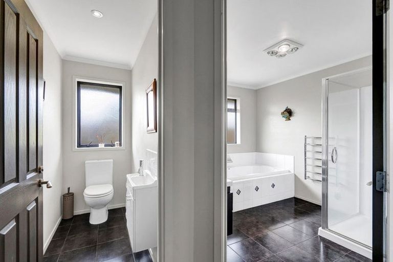 Photo of property in 50b Penrod Drive, Bell Block, New Plymouth, 4312