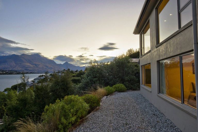 Photo of property in 5 De La Mare Place, Frankton, Queenstown, 9300