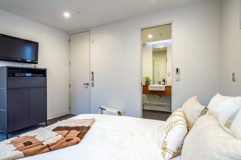 Photo of property in The Galleries, 28/23 Graham Street, Auckland Central, Auckland, 1010