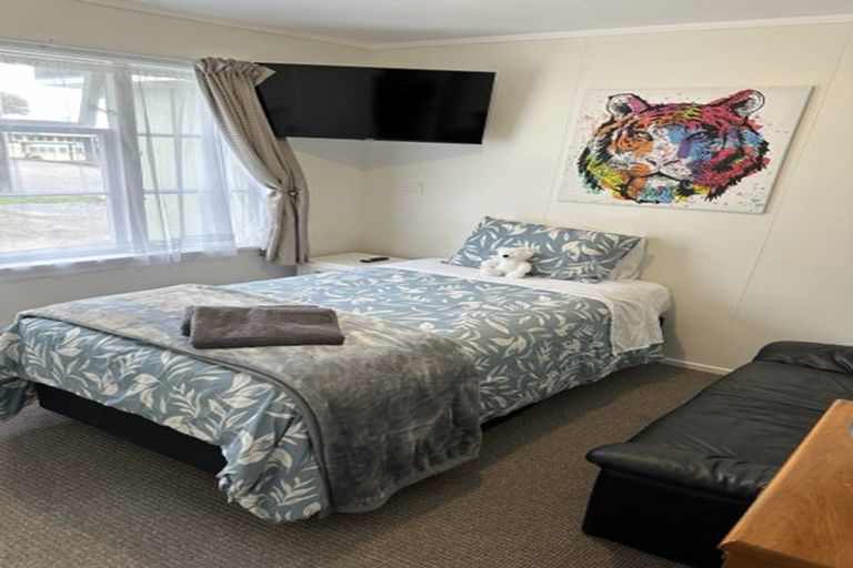 Photo of property in 19 Tongariro Street, Paraparaumu, 5032