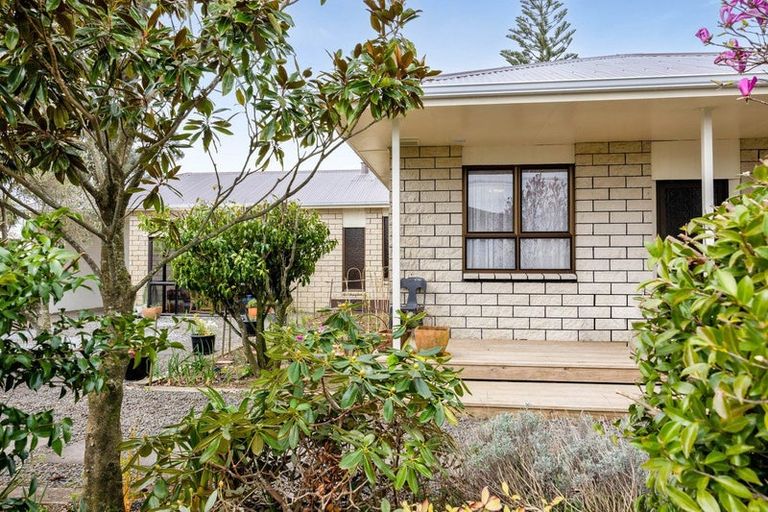 Photo of property in 35 Brown Street, Inglewood, 4330