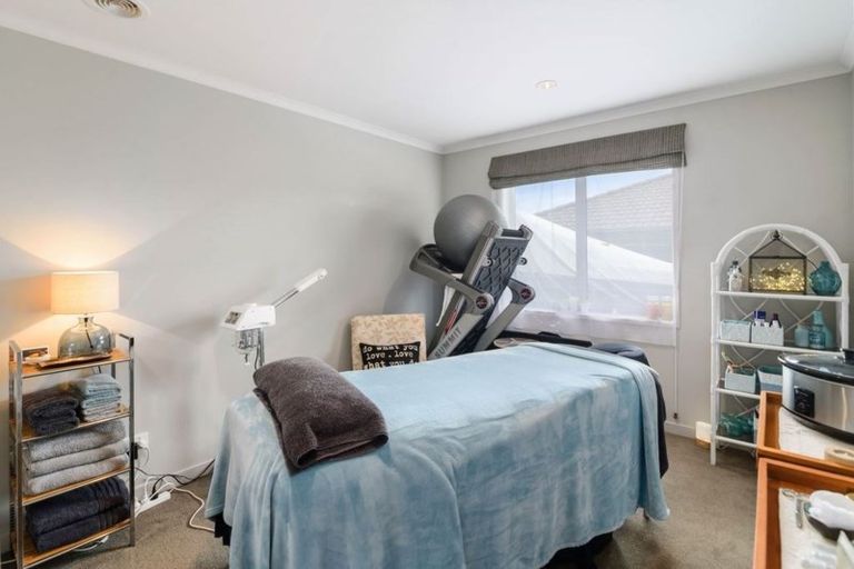 Photo of property in 22 Great West Road, Matipo Heights, Rotorua, 3015