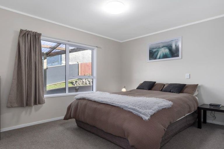 Photo of property in 15a Glenfield Place, Brookfield, Tauranga, 3110