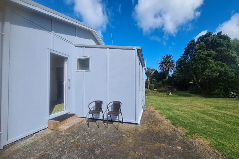 Photo of property in 3 King Street, Opunake, 4616