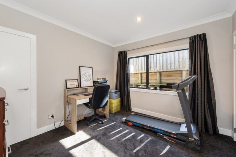 Photo of property in 16 Rigg Place, Flagstaff, Hamilton, 3210