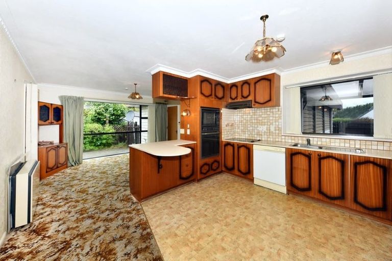 Photo of property in 57 Regency Crescent, Redwood, Christchurch, 8051