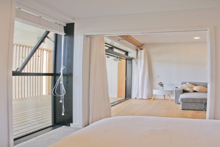 Photo of property in 6/167 Hobsonville Point Road, Hobsonville, Auckland, 0616